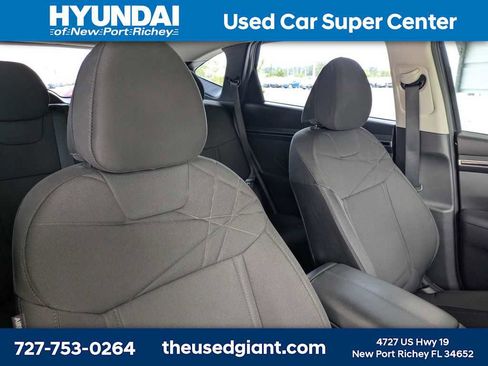 Used 2023 Hyundai Tucson SE FWD image 6