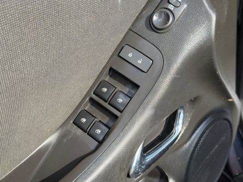 Used 2014 Chevrolet Camaro LT image 18