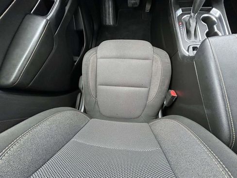 Used 2020 Chevrolet Traverse LS image 14