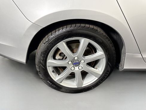 Used 2016 Volvo V60 T5 Platinum w/ Climate Package FWD image 33