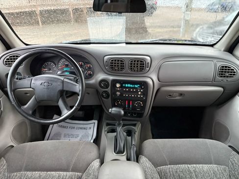Used 2002 Chevrolet TrailBlazer LS w/ Preferred Equipment Group image 14