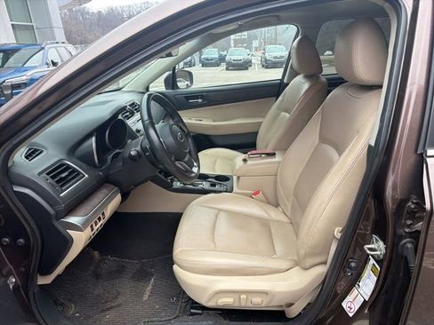 Used 2019 Subaru Outback 2.5i Limited image 8