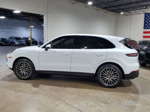 Used 2022 Porsche Cayenne image 13