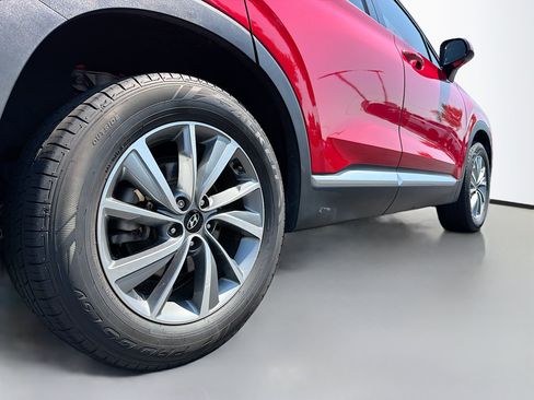Used 2020 Hyundai Santa Fe SEL w/ Convenience Package FWD image 15