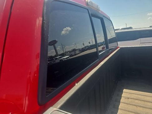 Used 2011 Ford F150 XLT w/ XLT Chrome Pkg RWD image 9