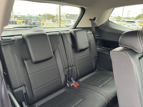 Certified 2023 Volkswagen Atlas SEL image 12