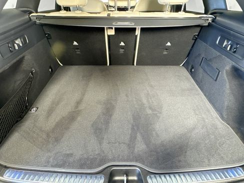 Used 2026 Mercedes-Benz GLC 300 4MATIC image 25