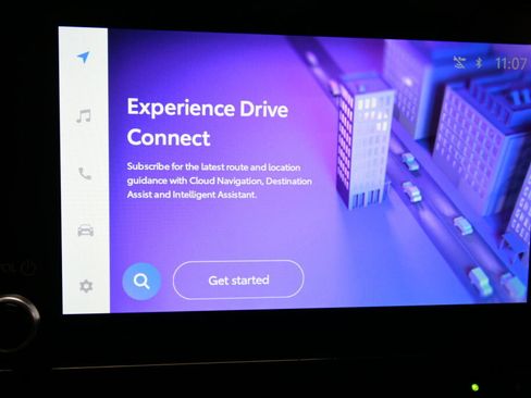 Certified 2025 Toyota Highlander LE image 14