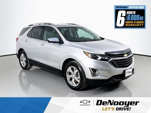 Used 2018 Chevrolet Equinox LT AWD/4WD image 1