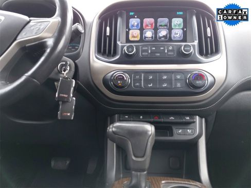 Used 2018 GMC Canyon Denali image 11