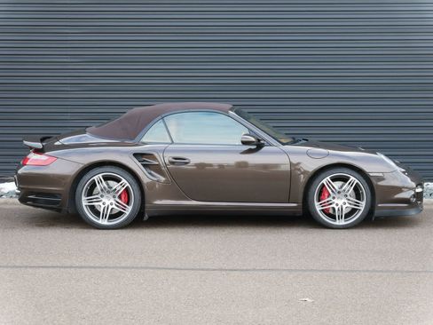 Used 2009 Porsche 911 Turbo image 28