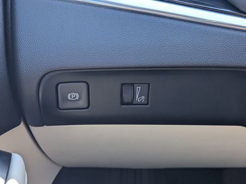 Used 2023 Buick Enclave Essence w/ Experience Buick Package FWD image 26