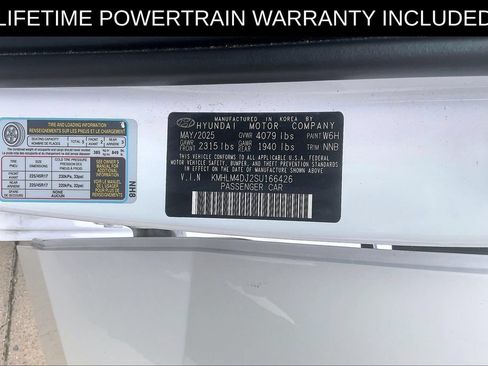 Used 2025 Hyundai Elantra SEL FWD image 26