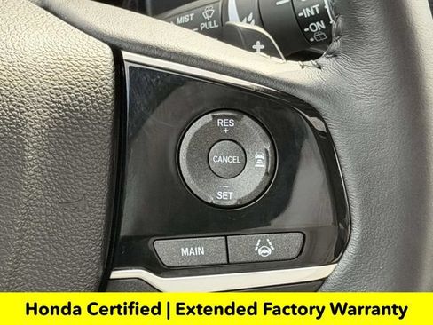 Certified 2022 Honda Pilot Touring image 17