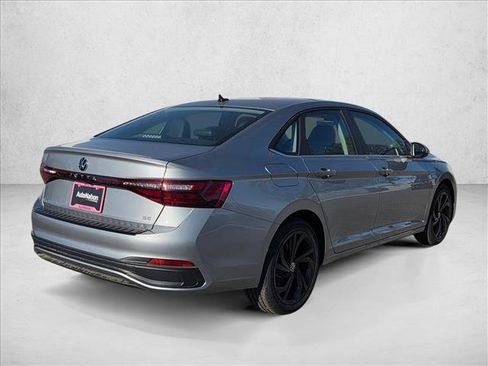 New 2026 Volkswagen Jetta SE FWD image 2