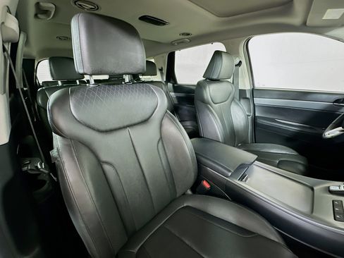 Used 2021 Hyundai Palisade SEL w/ Premium Package AWD/4WD image 29