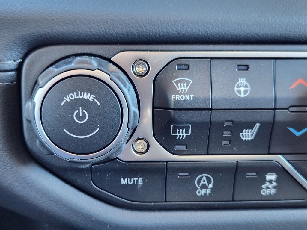 New 2026 Jeep Gladiator Mojave AWD/4WD image 21