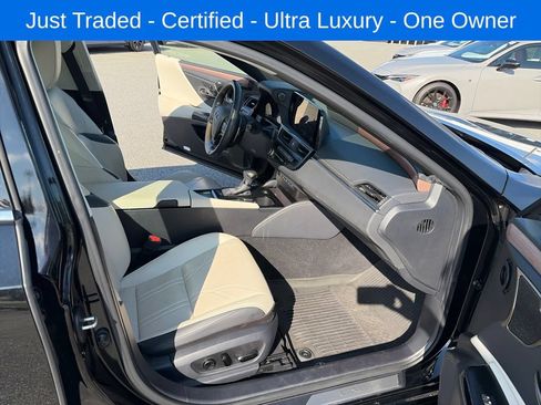 Used 2024 Lexus ES 300h Ultra Luxury w/ Accessory Package (Z2) FWD image 13