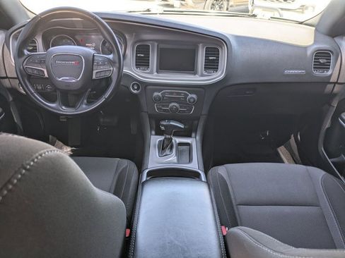 Used 2022 Dodge Charger SXT RWD image 16