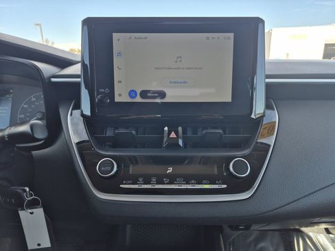 Used 2024 Toyota Corolla LE image 8