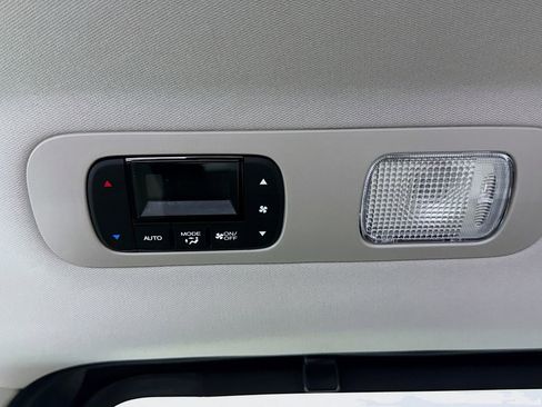 New 2026 Honda Odyssey EX-L image 25