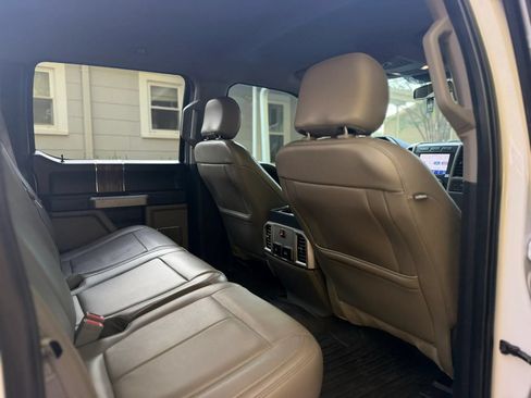 Used 2020 Ford F150 Lariat AWD/4WD image 12