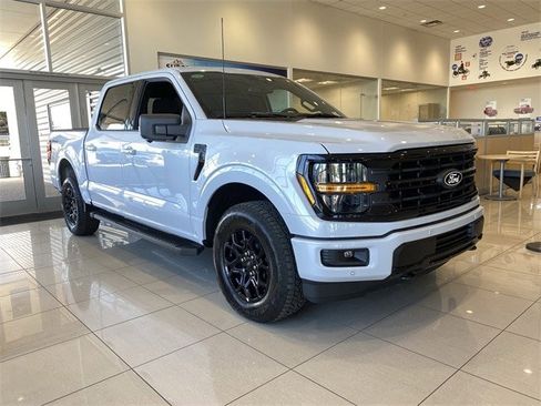 New 2025 Ford F150 XLT w/ Equipment Group 302A MID image 28