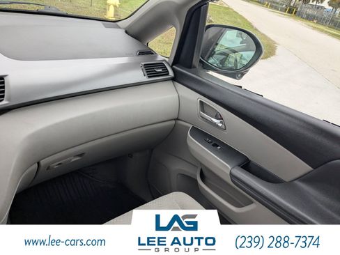 Used 2014 Honda Odyssey EX image 14