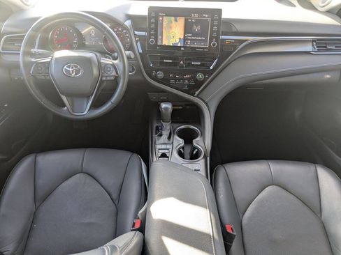Used 2022 Toyota Camry XSE w/ Navigation Package image 17