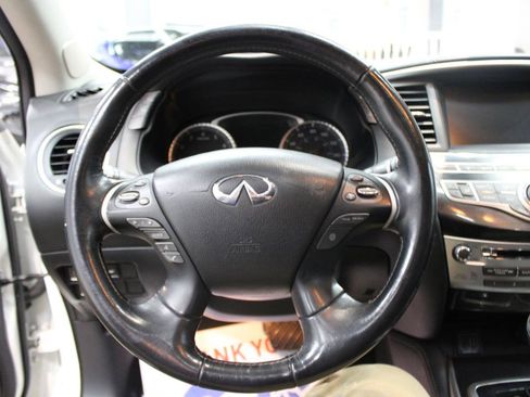 Used 2019 INFINITI QX60 Luxe w/ Essential Package AWD/4WD image 18