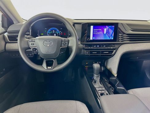 Certified 2025 Toyota Camry LE w/ Convenience Package FWD image 22