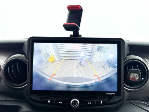 Used 2019 Jeep Wrangler Unlimited Sport S image 24