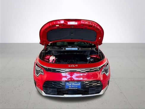 Certified 2024 Kia Niro Wind w/ Wind Preserve Package image 23