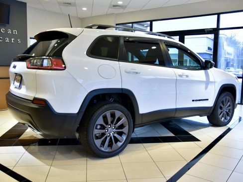 Used 2021 Jeep Cherokee Latitude Lux 80th Anniv w/ Quick Order Package 26U 80TH image 6