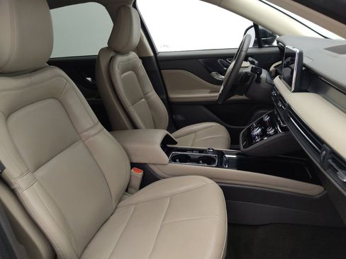 Used 2022 Lincoln Corsair FWD w/ Equipment Group 101A image 21