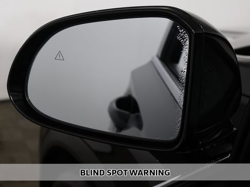 Used 2021 Hyundai Santa Fe SEL FWD image 4