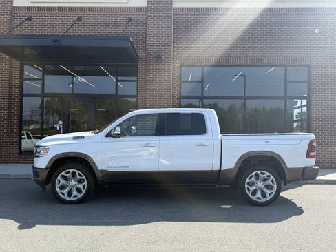 Used 2020 RAM 1500 Limited image 3