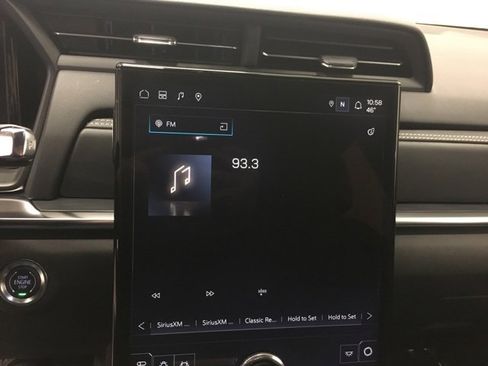 Used 2025 GMC Terrain Elevation image 21