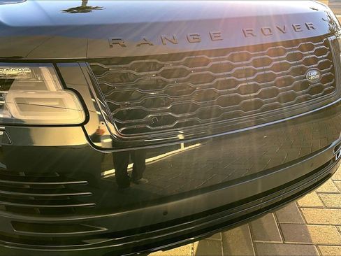 Used 2021 Land Rover Range Rover Base image 29