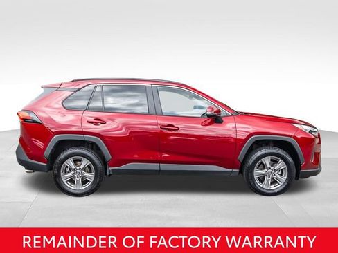 Used 2025 Toyota RAV4 XLE AWD/4WD image 5