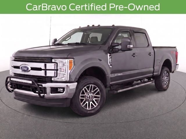 Used 2017 Ford F250 Lariat w/ Lariat Value Package AWD/4WD image 2