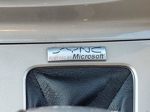 Used 2012 Ford Focus SEL FWD image 17