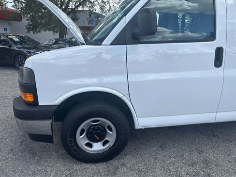 Used 2023 GMC Savana 2500 w/ Driver Convenience Package RWD image 23