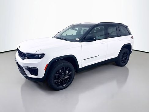 New 2025 Jeep Grand Cherokee Limited image 3