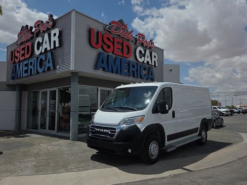 Used 2025 RAM ProMaster 2500 w/ U-Haul Equipment Group FWD image 1