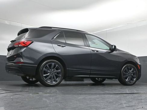 Used 2022 Chevrolet Equinox RS w/ LPO, Floor Liner Package image 41