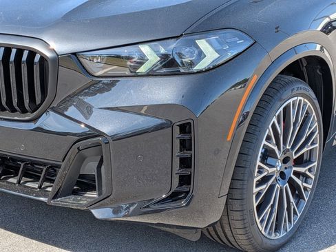 New 2026 BMW X5 xDrive40i w/ M Sport Package AWD/4WD image 9