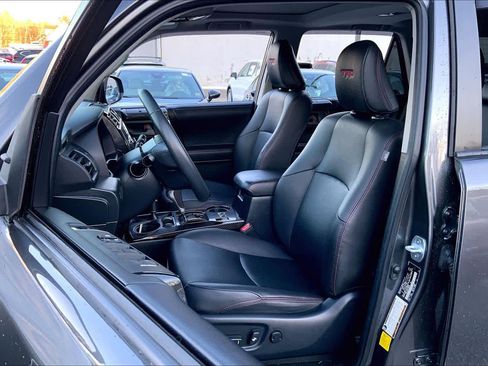 Used 2020 Toyota 4Runner TRD Off-Road Premium w/ Moonroof Package image 9