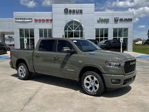New 2026 RAM 1500 4x4 Crew Cab image 1