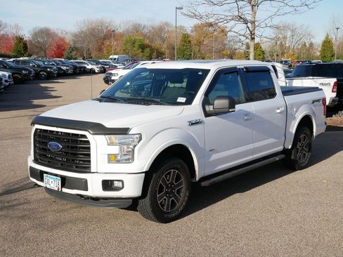 Used 2015 Ford F150 XLT w/ Equipment Group 302A Luxury image 13